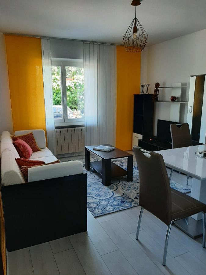 Stanovanje Zusterna Koper Exteriör bild